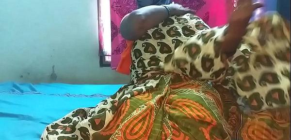  indian cheating house wife saree removing and boobs show in web cam